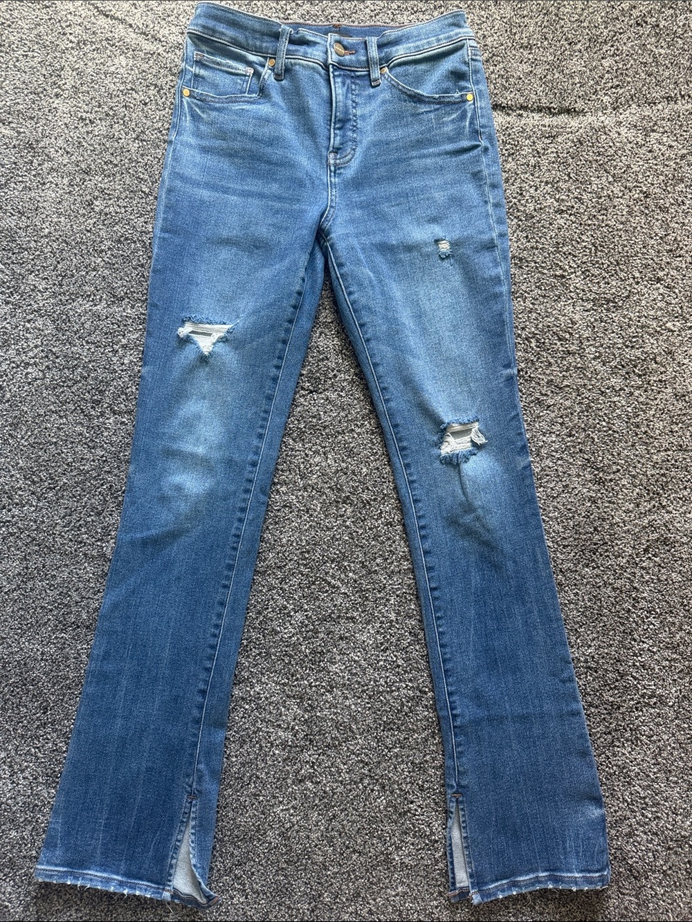 Express Skyscraper Women’s Blue Jeans with Distressed Detailing
